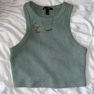 Doesn’t fit well. Accessories not included.